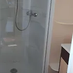 Mobil-home Spacieux Avec Terrasse - 6 Personnes - Api-1-52-718 Camping