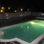 Mobil-home Spacieux Avec Terrasse - 6 Personnes - Api-1-52-718 Camping Argences-en-Aubrac