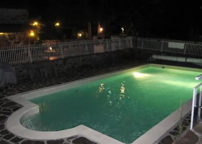 Mobil-home Spacieux Avec Terrasse - 6 Personnes - Api-1-52-718 Kemping Argences-en-Aubrac