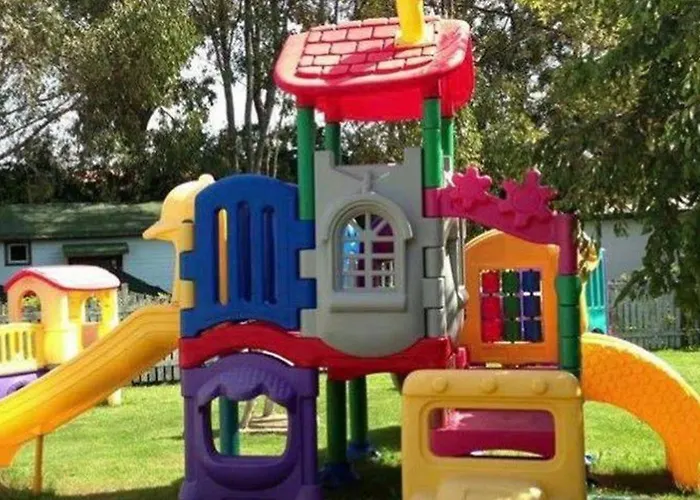 Mobil-home Spacieux Avec Terrasse - 6 Personnes - Api-1-52-718 Argences-en-Aubrac