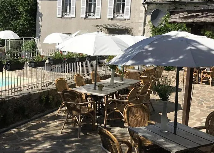 Mobil-home Spacieux Avec Terrasse - 6 Personnes - Api-1-52-718 * Argences-en-Aubrac